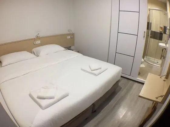 Economy İki Ayrı Yataklı Oda, 1 En Büyük (King) Boy Yatak, Penceresiz