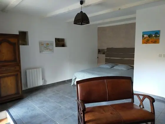 Tek Büyük Yataklı Oda