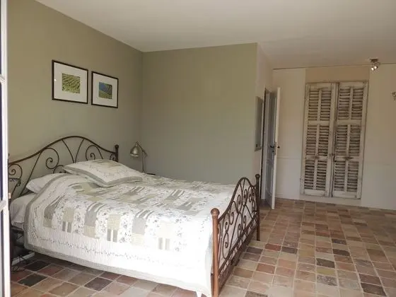 Tek Büyük Yataklı Oda