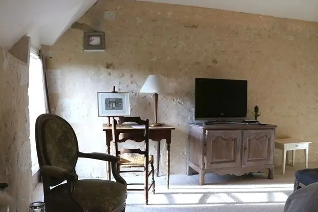 Traditional Tek Büyük Yataklı Oda (Blanche)