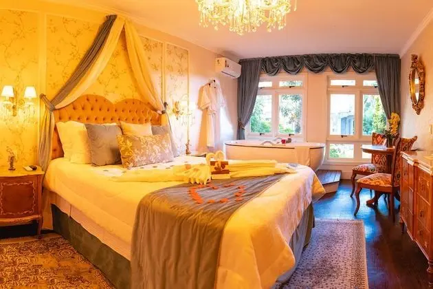Deluxe Tek Büyük Yataklı Oda, Jakuzi (Lyon)