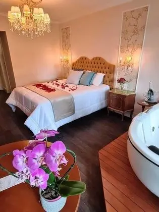 Deluxe Tek Büyük Yataklı Oda, Jakuzi (Lyon)