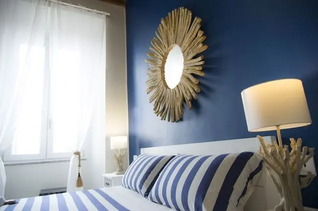 Deluxe Tek Büyük Yataklı Oda (Blue Harbor)