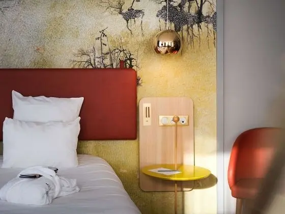 Privilege, Oda, 1 Çift Kişilik Yatak