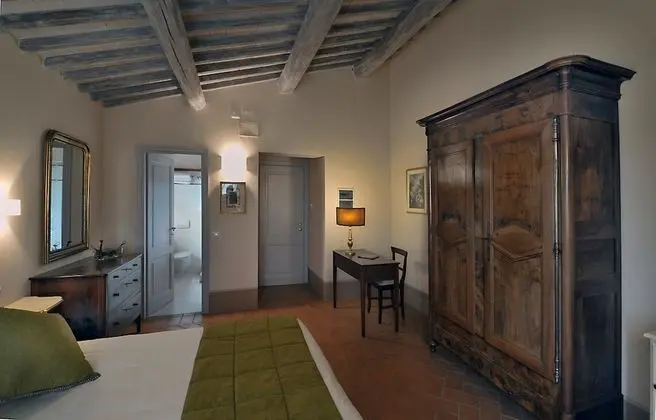 Classic Tek Büyük Yataklı Oda