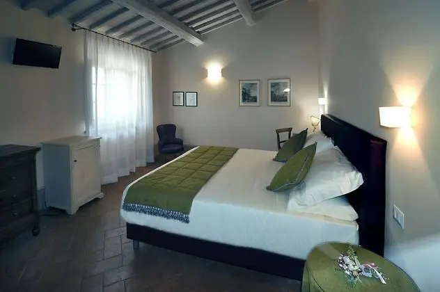 Classic Tek Büyük Yataklı Oda