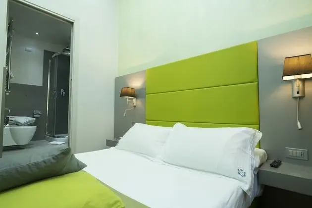 Economy Tek Büyük Yataklı Oda