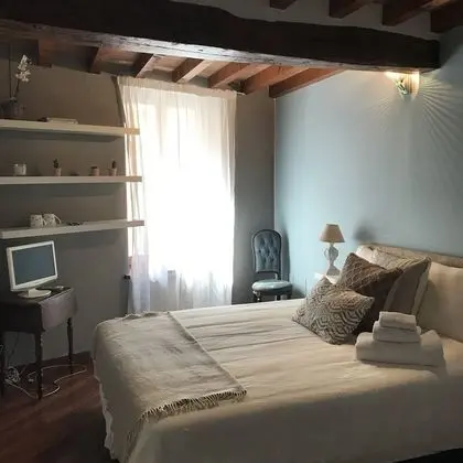 Tek Büyük Yataklı Oda