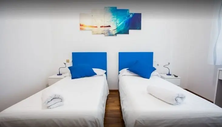 Classic Tek Büyük veya İki Ayrı Yataklı Oda