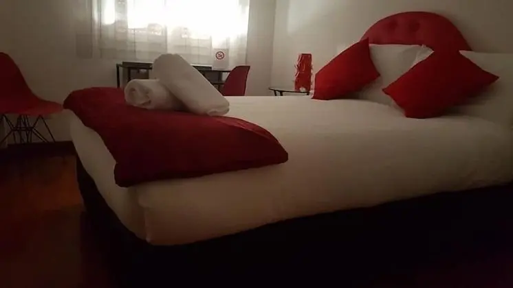 Classic Tek Büyük veya İki Ayrı Yataklı Oda