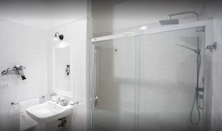 Classic Tek Büyük veya İki Ayrı Yataklı Oda