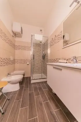 Üç Kişilik Oda, Balkon