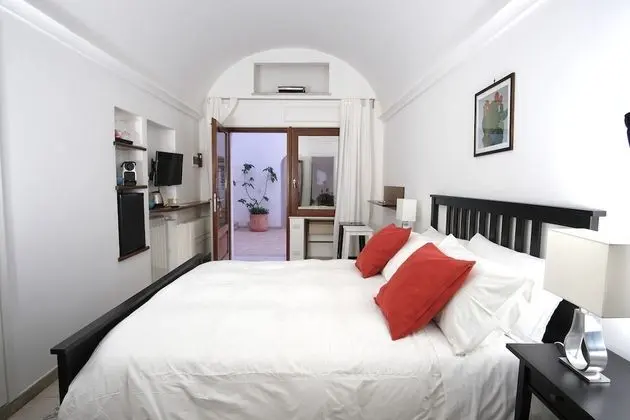 Tek Büyük Yataklı Oda