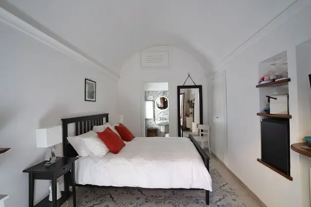 Tek Büyük Yataklı Oda