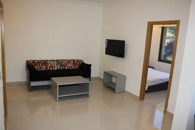 Süit, Havuz Manzaralı, Havuz Kenarı