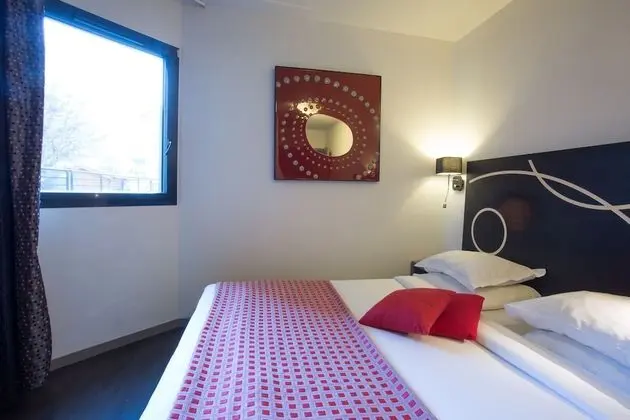 Tek Kişilik Oda, Küçük Mutfak