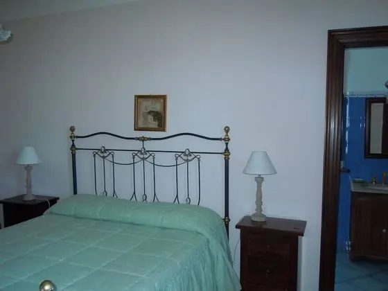 Tek Büyük Yataklı Oda (Federico)