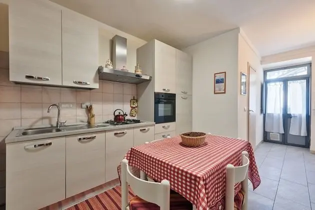 Apart Daire, 2 Yatak Odası, Sigara İçilmez
