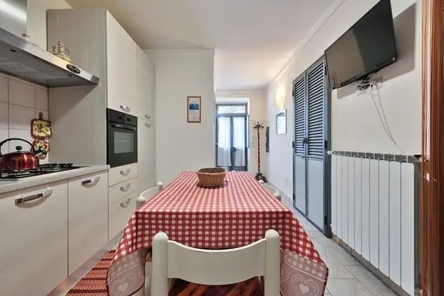 Apart Daire, 2 Yatak Odası, Sigara İçilmez