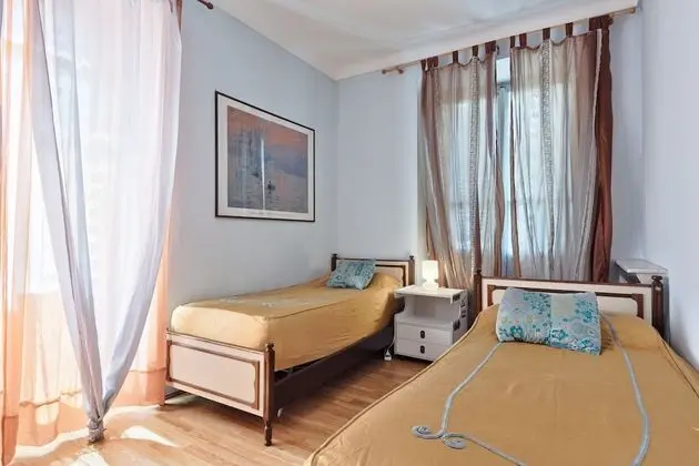 Apart Daire, 2 Yatak Odası, Sigara İçilmez (big)