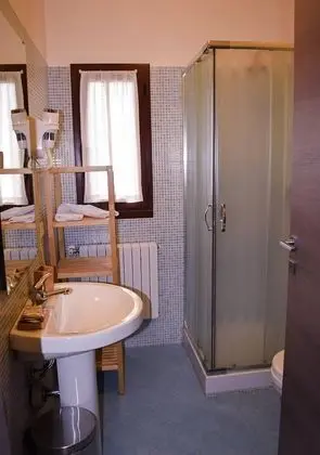 Tek Büyük veya İki Ayrı Yataklı Oda, Özel Banyo