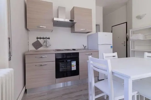 Stüdyo, Sigara İçilmez