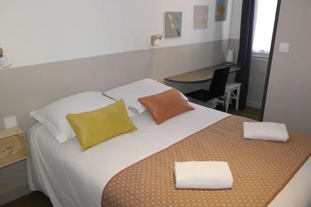 Standard Tek Büyük Yataklı Oda