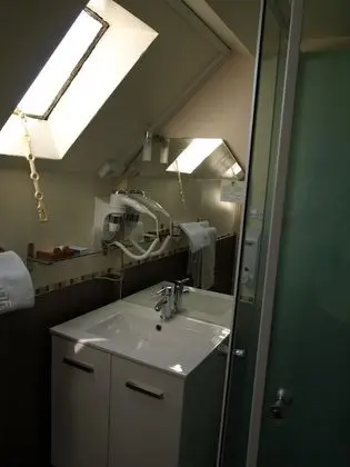 Comfort Tek Büyük Yataklı Oda (38)