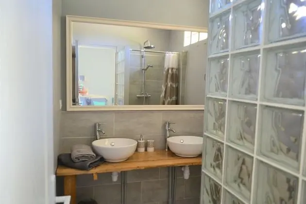 Comfort Oda, Zemin Kat