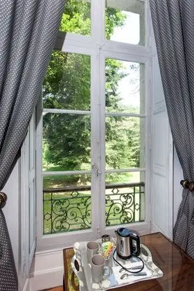 Tek Büyük Yataklı Oda (aux Herbiers)