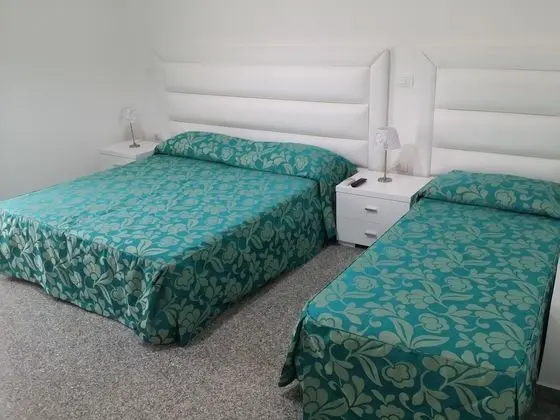 Deluxe Üç Kişilik Oda