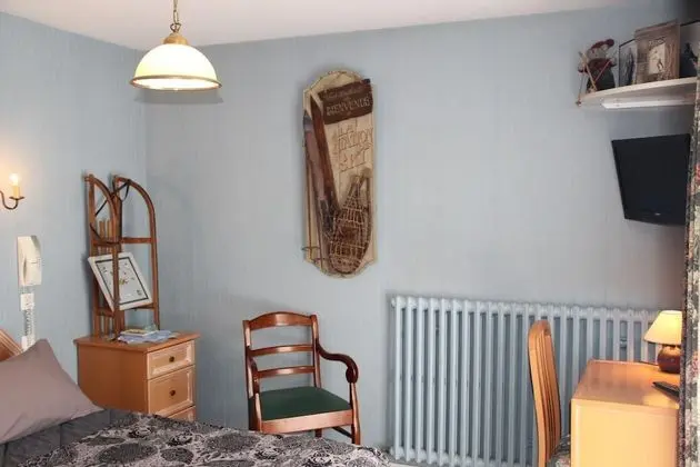 Tek Büyük Yataklı Oda (Killy)