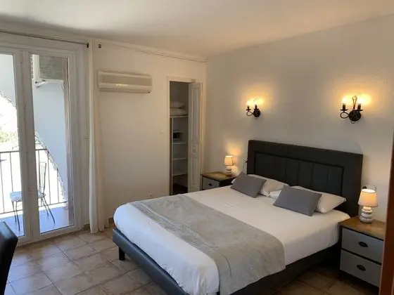 Standard Tek Büyük Yataklı Oda, Dağ Manzaralı