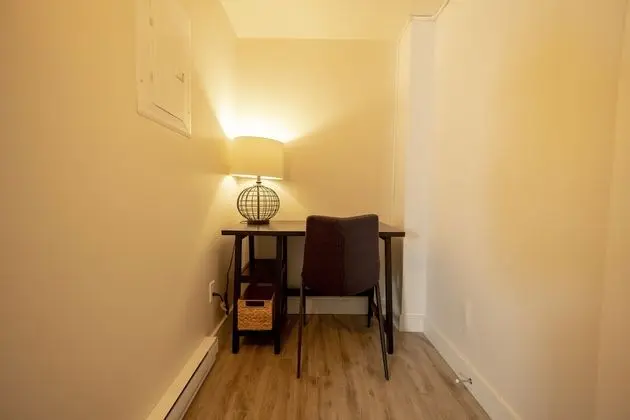 Suite avec chambre fermée + divan-lit