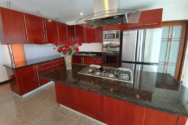 Deluxe Room with Pool View