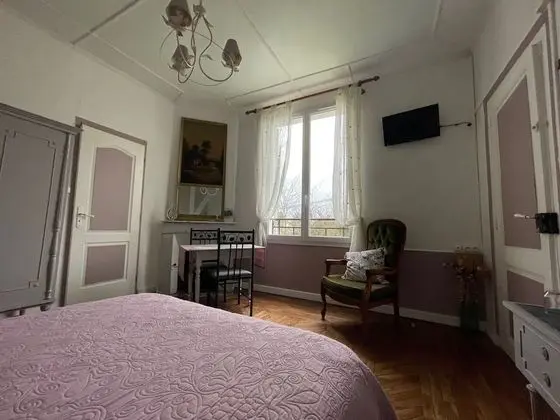 Tek Büyük Yataklı Oda