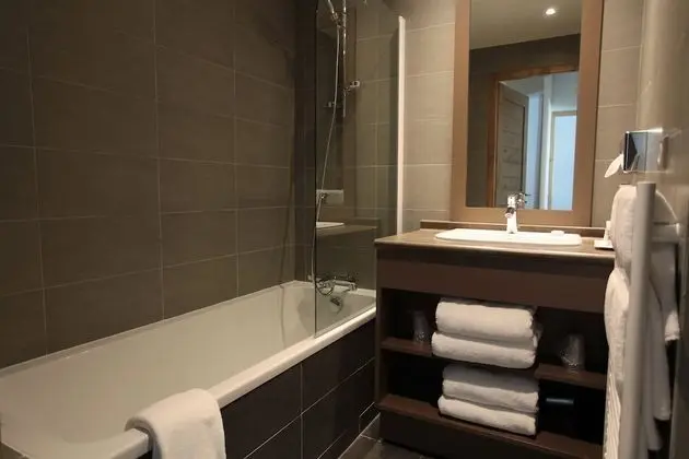 Süit (Village View)