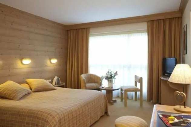 Comfort Tek Büyük Yataklı Oda (Bathtub or shower)