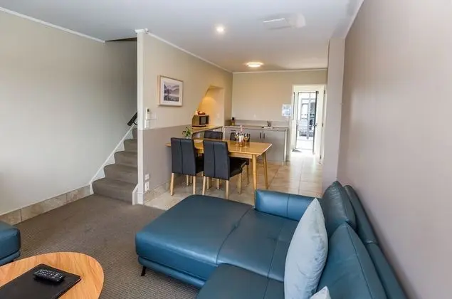 Premier Apart Daire, 2 Yatak Odası, Sigara İçilmez, Göl Manzaralı