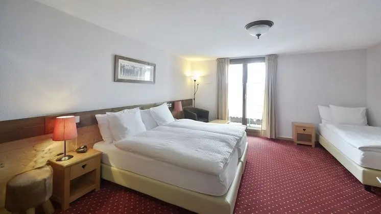 Superior Üç Kişilik Oda, Balkon