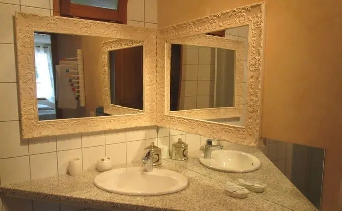 Tek Büyük veya İki Ayrı Yataklı Oda (Raboliot)