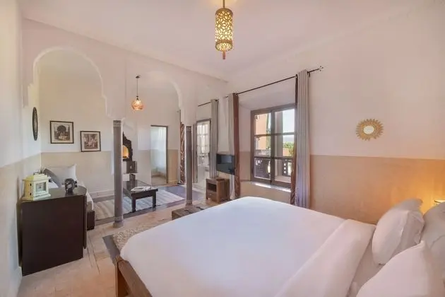 Junior Süit, 1 En Büyük (King) Boy Yatak, Balkon, Dağ Manzaralı