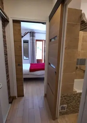 Tek Büyük Yataklı Oda, Teras, Dağ Manzaralı