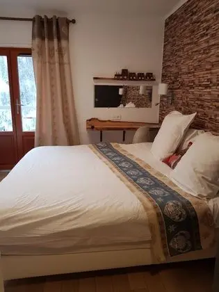 Tek Büyük Yataklı Oda, Teras, Dağ Manzaralı