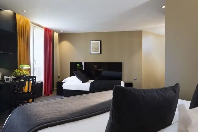 Deluxe Üç Kişilik Oda