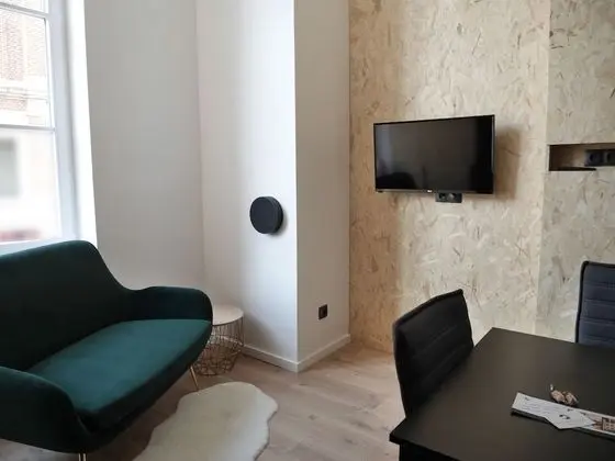 Apart Daire, Banyolu/Duşlu, Avlu Manzaralı (Le Foch)