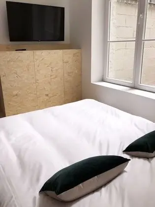 Apart Daire, Banyolu/Duşlu, Avlu Manzaralı (Le Foch)