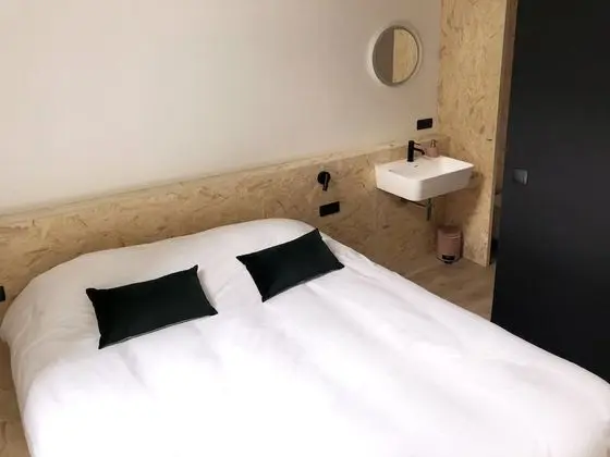 Apart Daire, Banyolu/Duşlu, Avlu Manzaralı (Le Foch)