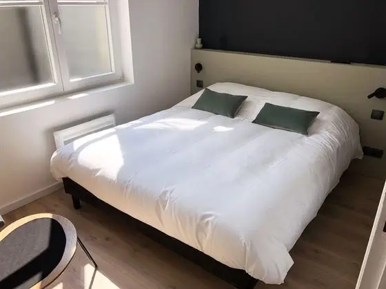 Apart Daire, Banyolu/Duşlu (La Treille)