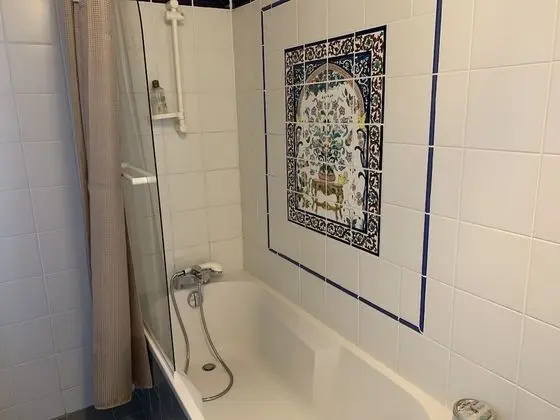 Deluxe Tek Büyük Yataklı Oda (Adelaide)